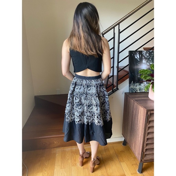 Tibi Two Piece Set - Picture 4 of 11